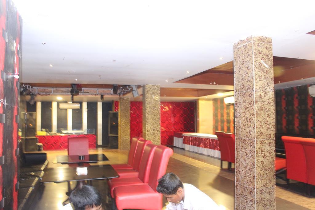 Hotel Bengal International Siliguri Exterior foto
