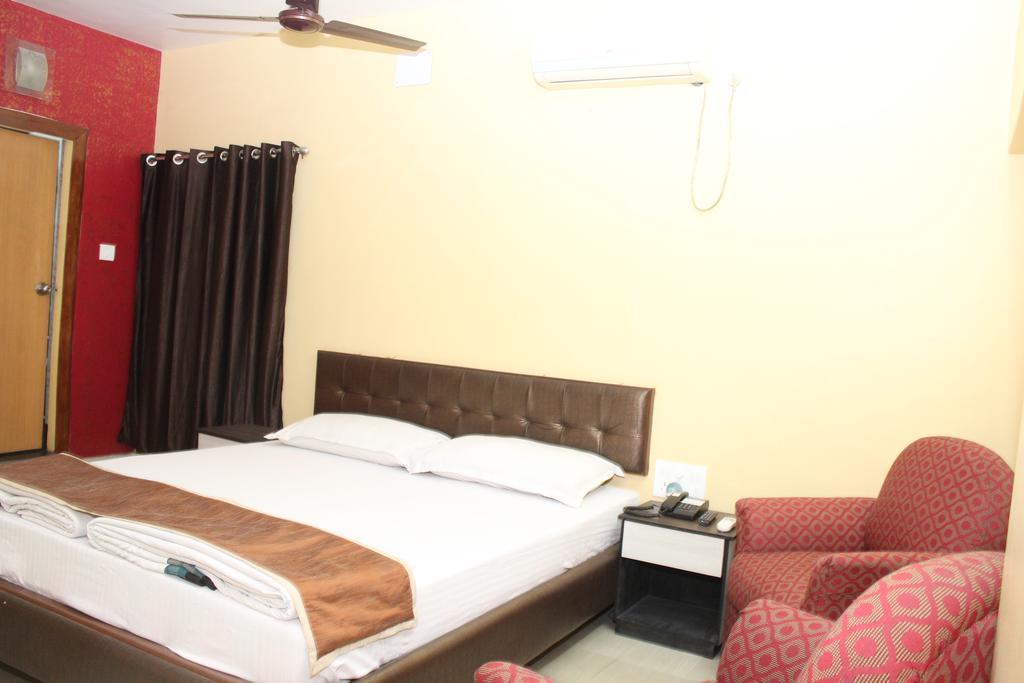 Hotel Bengal International Siliguri Cameră foto